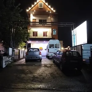  Homestay Himadri Holidays